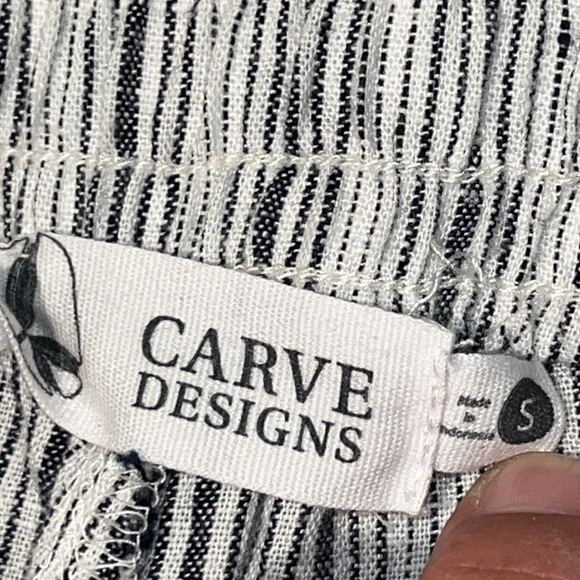 CARVE DESIGNS Blake Linen Pants Wide Leg Cropped Striped Women’s Small Pockets - Picture 7 of 8